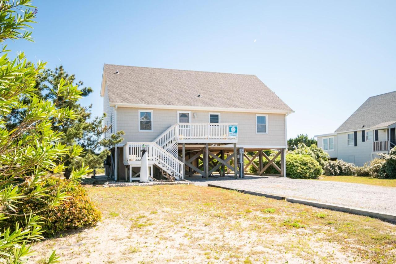 Katie Lou'S Place By Oak Island Accommodations Caswell Beach Exterior photo