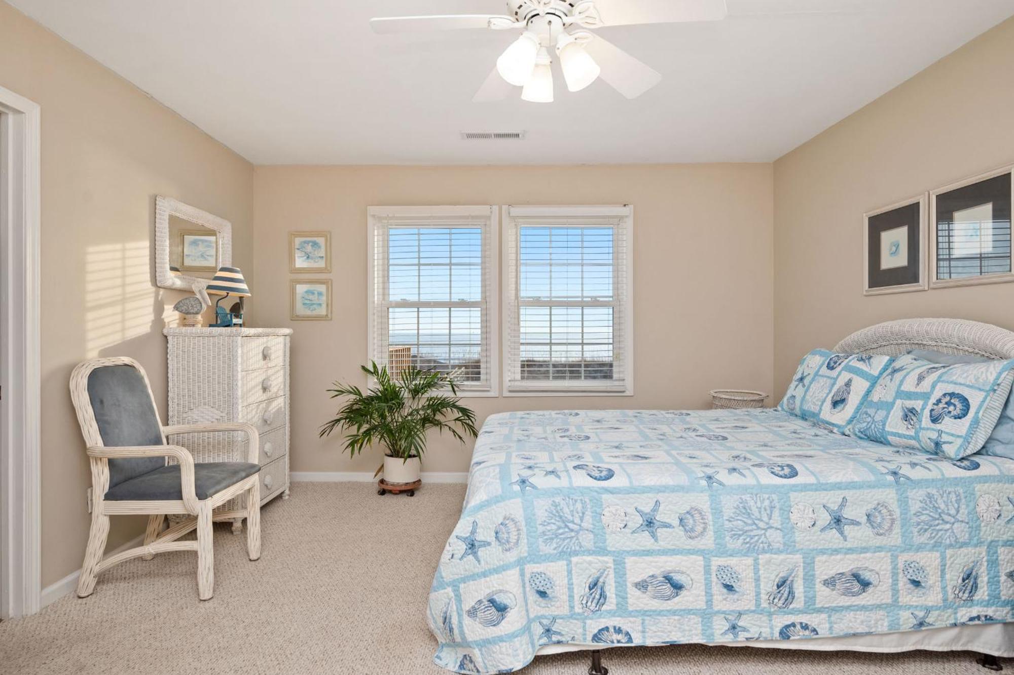 Katie Lou'S Place By Oak Island Accommodations Caswell Beach Exterior photo